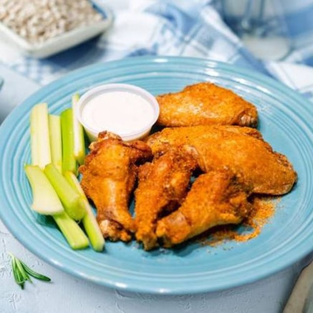 Buffalo Wings (12 Pieces (Box)).